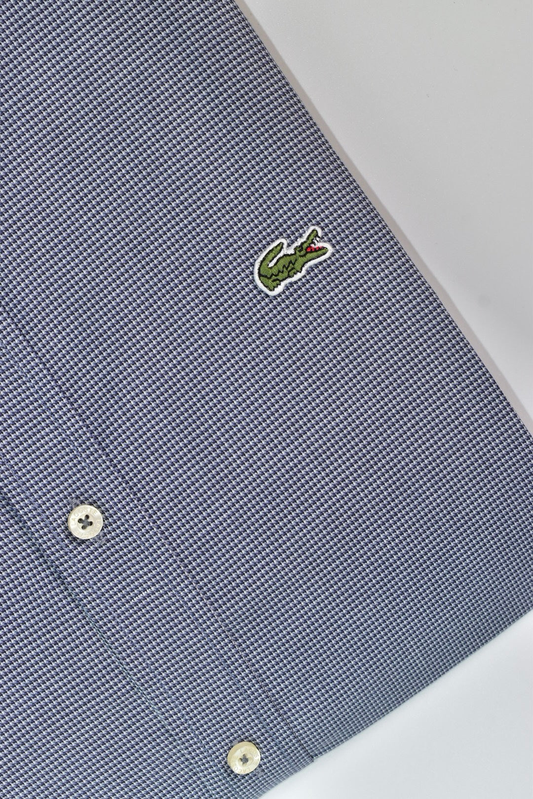 CAMISA MANGA LARGA LACOSTE (LAC) AZUL OSCURO CUADRO BORDADO