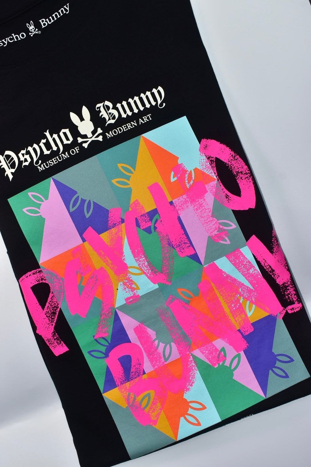 CAMISETA PSYCHO BUNNY COLECCION ORIGINAL NEGRO ESTAMPADO IM ALL EARS PSB