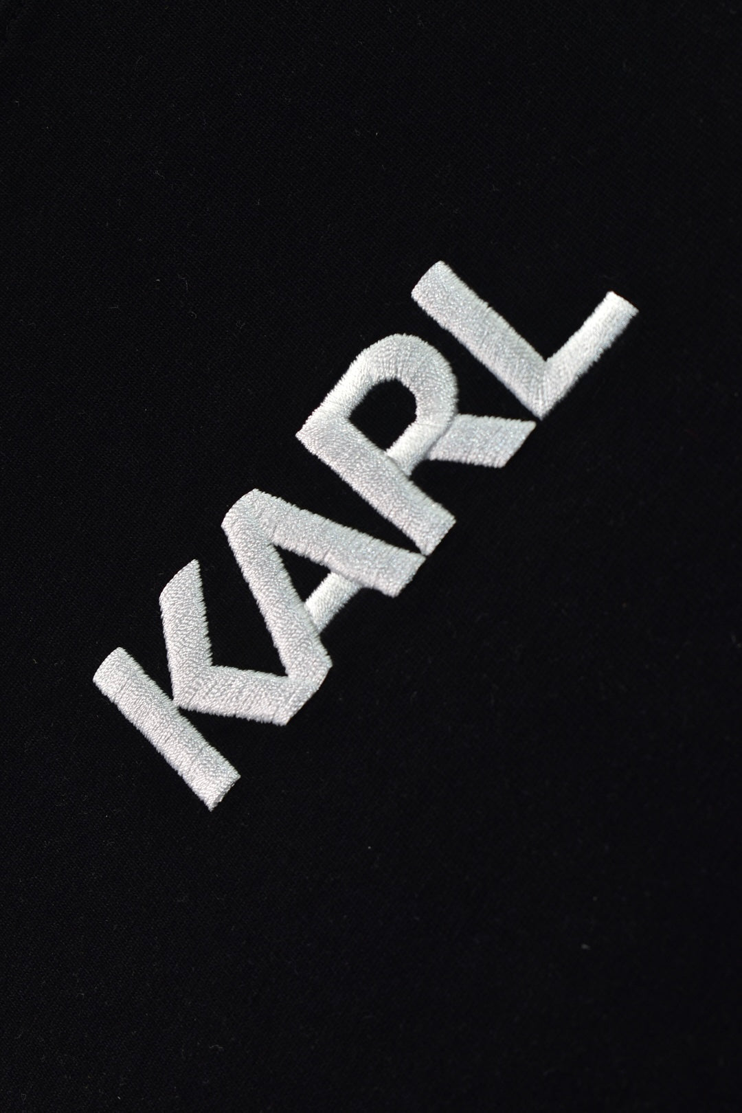 CAMISETA KARL LAGERFELD COLECCION ORIGINAL NEGRO C0140