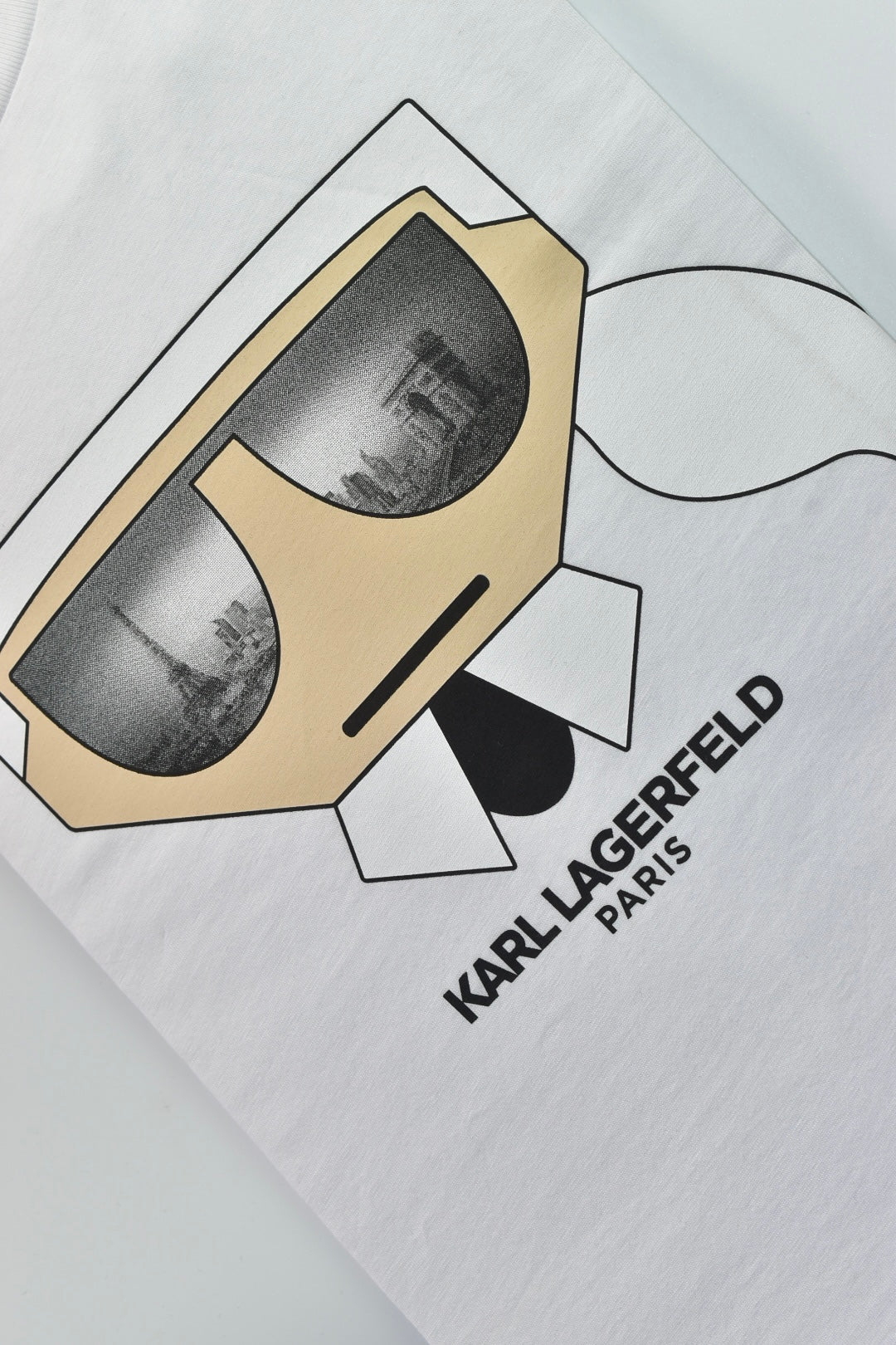 CAMISETA KARL LAGERFELD COLECCION ORIGINAL BLANCO C0294