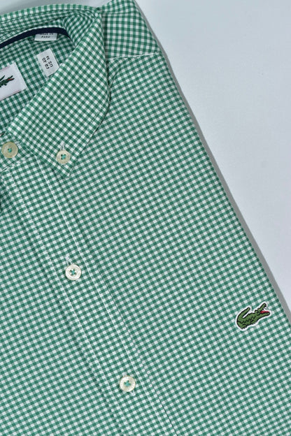 CAMISA MANGA LARGA LACOSTE (LAC) VERDE ESMERALDA CUADROS BLANCOS