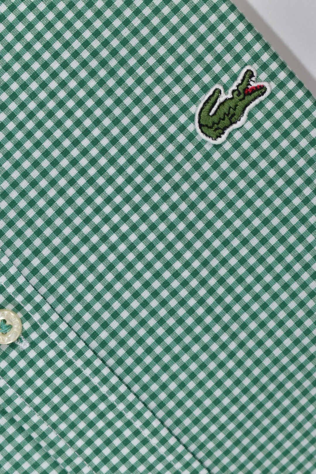 CAMISA MANGA LARGA LACOSTE (LAC) VERDE ESMERALDA CUADROS BLANCOS