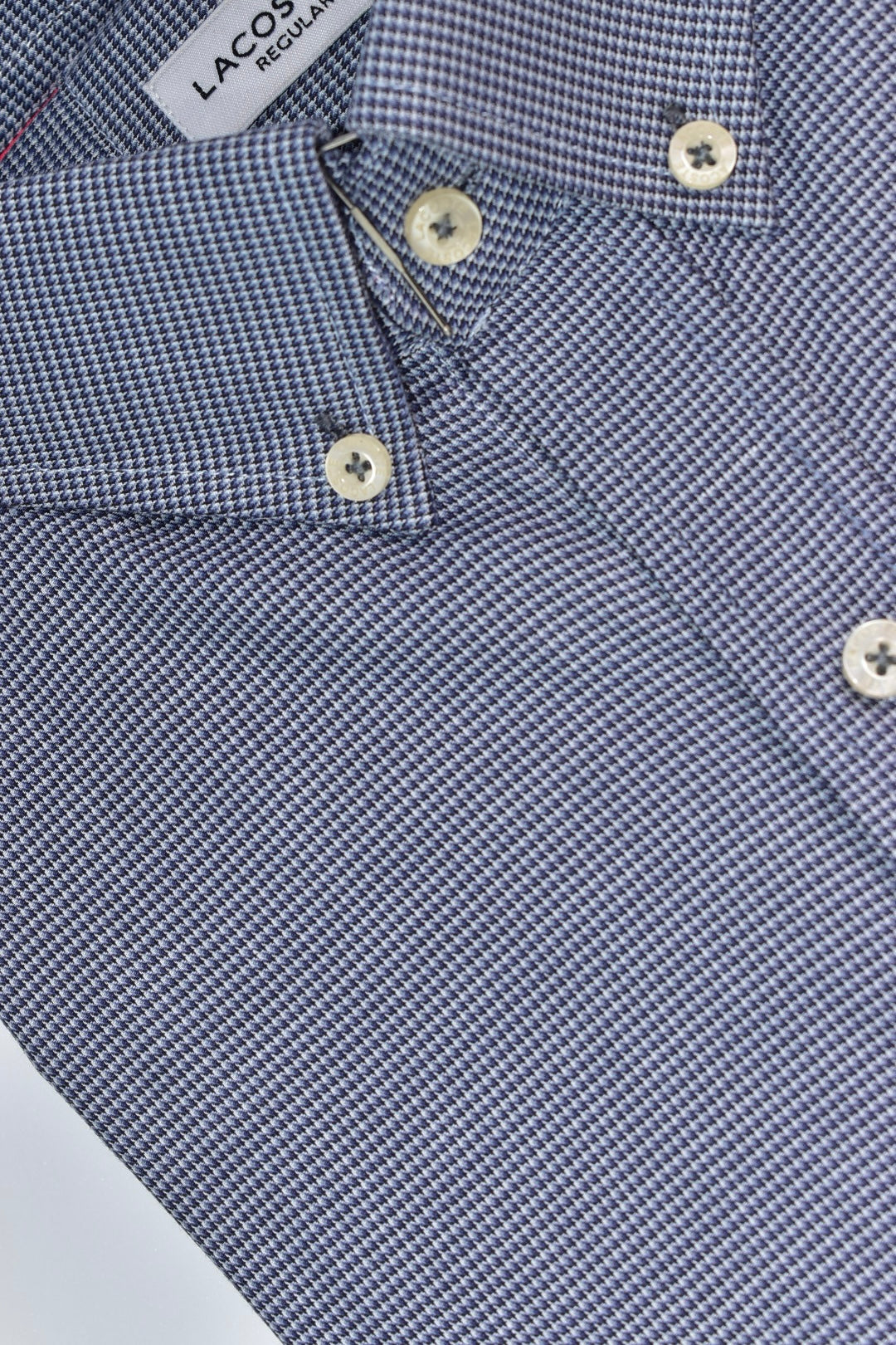CAMISA MANGA LARGA LACOSTE (LAC) AZUL OSCURO CUADRO BORDADO