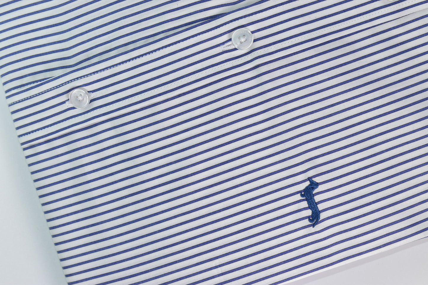 CAMISA MANGA LARGA HARMONT&BLAINE (HBL) BLANCO RAYAS AZUL MAYA